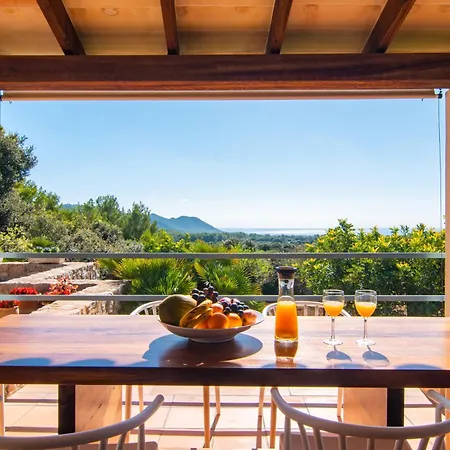 Es Coster Villa *